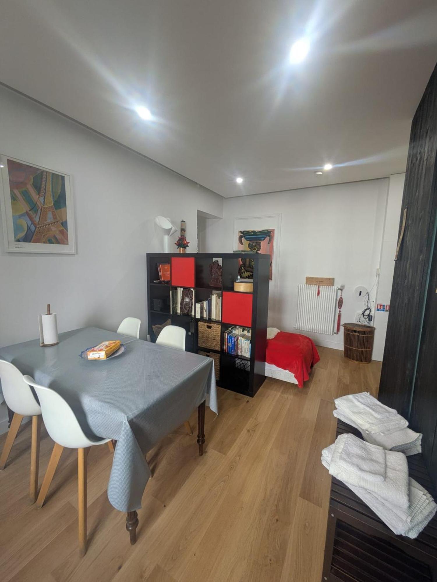 Charming - Famous Marais Neighborhood Appartamento *