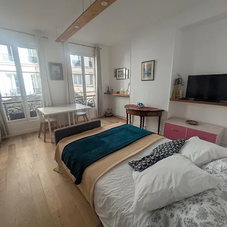 Charming - Famous Marais Neighborhood Appartamento *